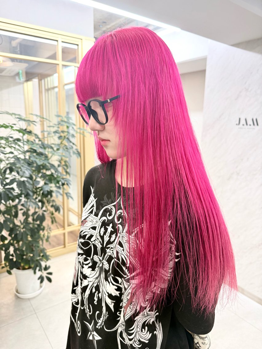 ロング ヘアカラー 五島 拓海のヘアスタイル