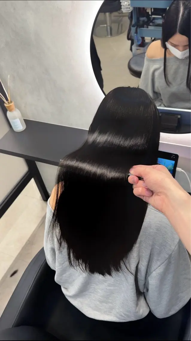 ロング ヘアアレンジ 新宿 /髪質改善/ レイヤー/ヒュウガのヘアスタイル