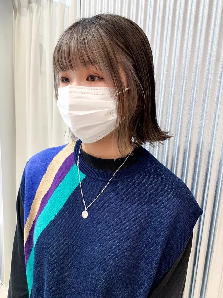 🪐🪶フェイスフレーミング🪶🪐(ケアブリーチ)+前髪カット+艶トリートメントの写真