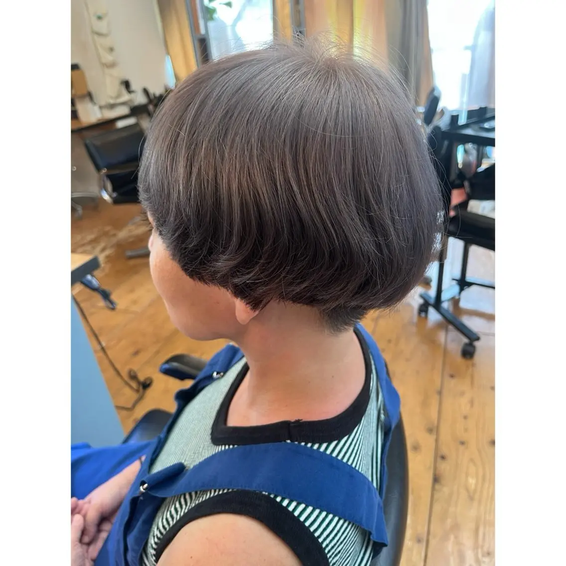 ショート カラー ボブ 髪質改善 ショートヘア トリートメント Lagom なかだのヘアスタイル