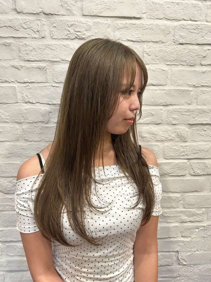 ロング 🎀リオ🎀縮毛矯正 +透明感カラーのヘアスタイル