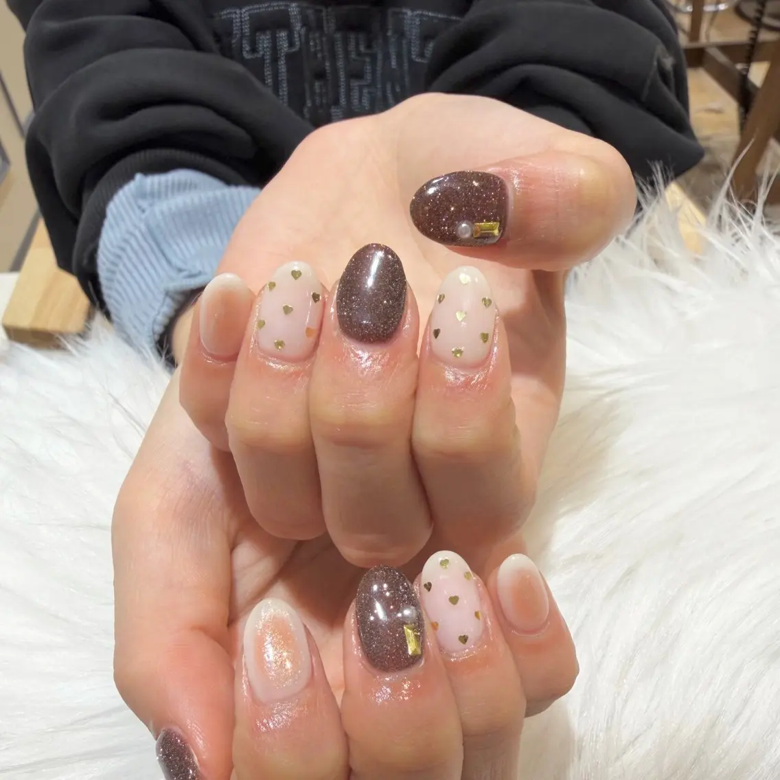 ネイル チークネイル ジェルネイル ハート 🌺 HIRAOKAのネイルデザイン
