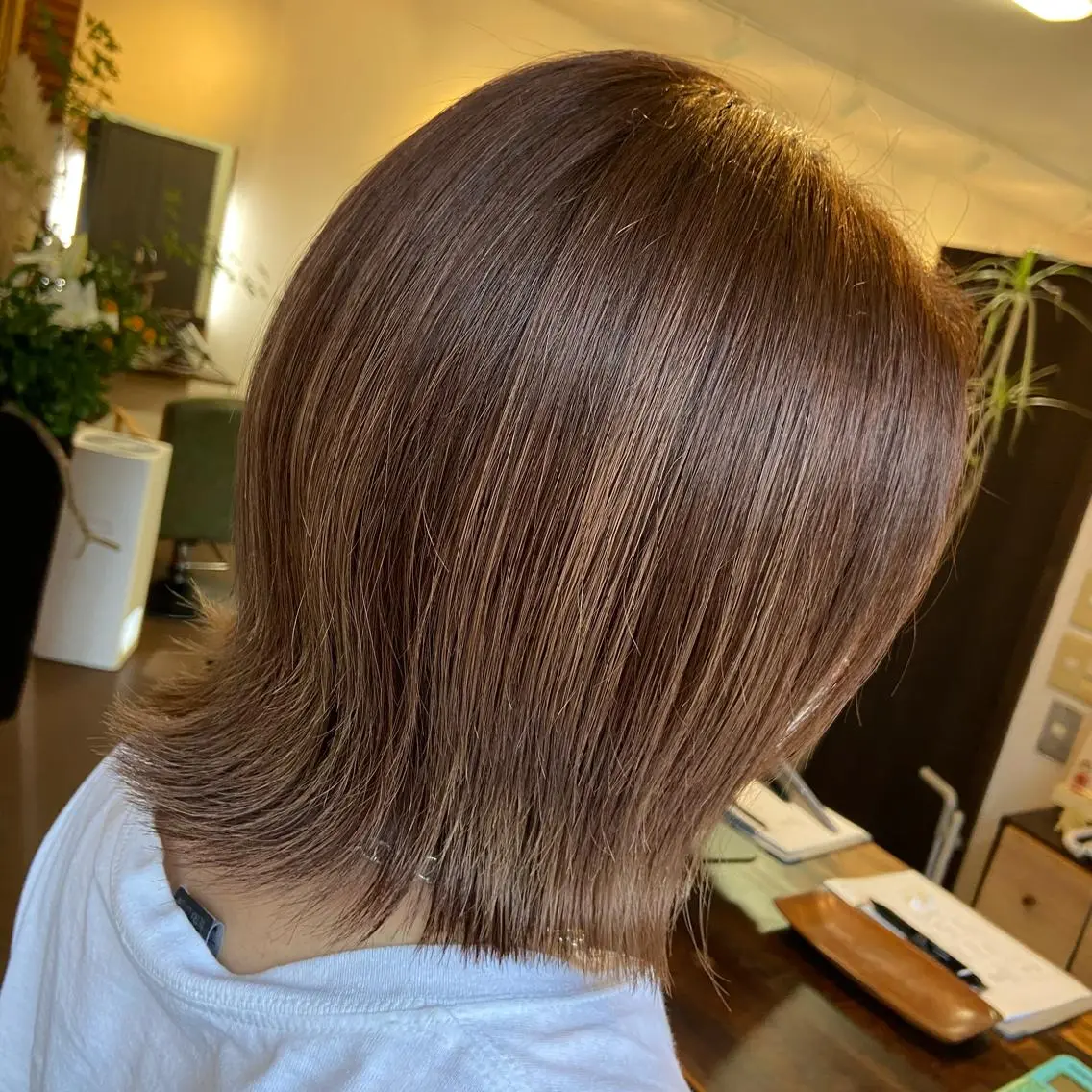 ミディアム カラー ボブ くびれヘア 外ハネヘア 💜推しインナー カラー/菊池柊真💜のヘアスタイル
