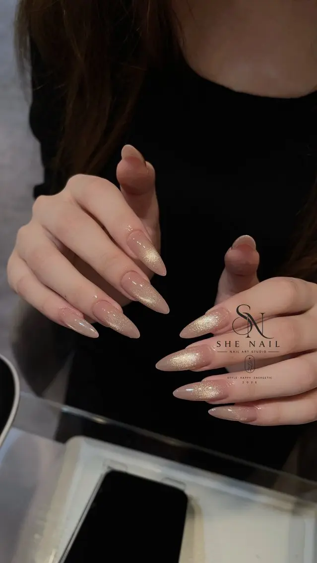 ネイル アートネイル ガーリー 韓国ネイル ロングネイル 持ち込み ハンドネイル 博多 SHE Nailのネイルデザイン