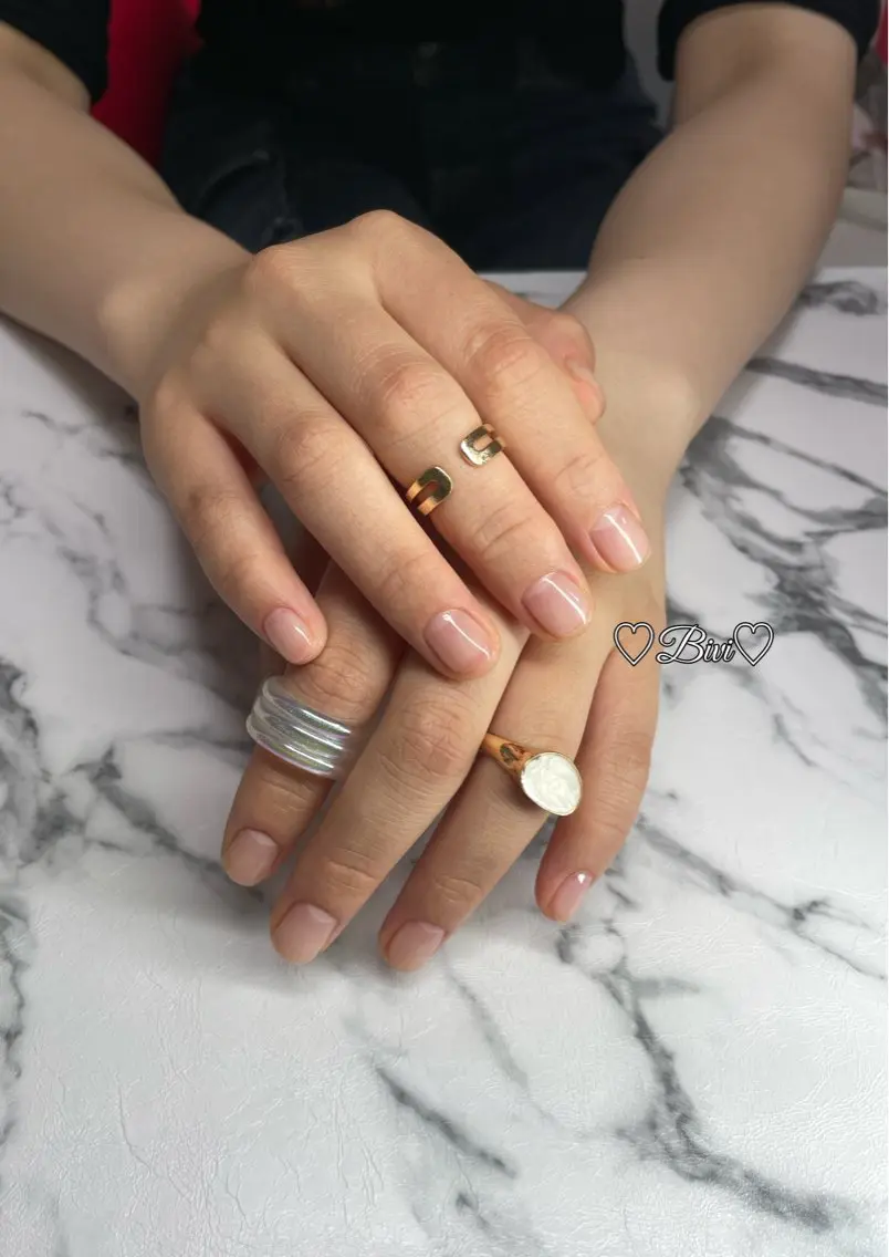 ネイル アートネイル クリアネイル フラッシュネイル ラメ(グリッター) シルバー ♡Bivi♡自爪に 優しいネイルサロンのネイルデザイン