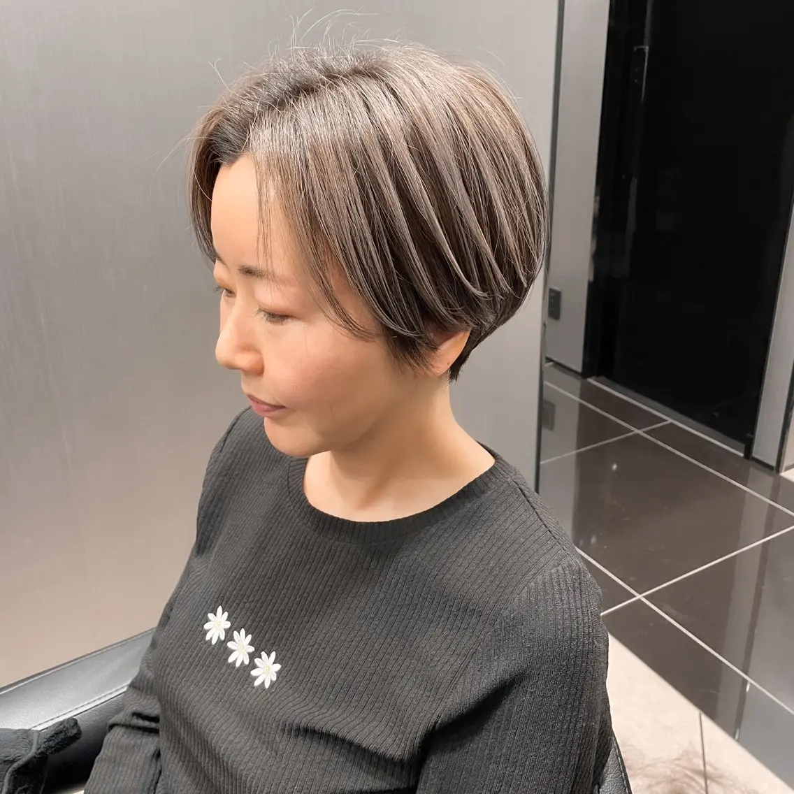 ショート 卒業式のヘアスタイル ハイライト ヘアカラー 松尾 祐輝のヘアスタイル