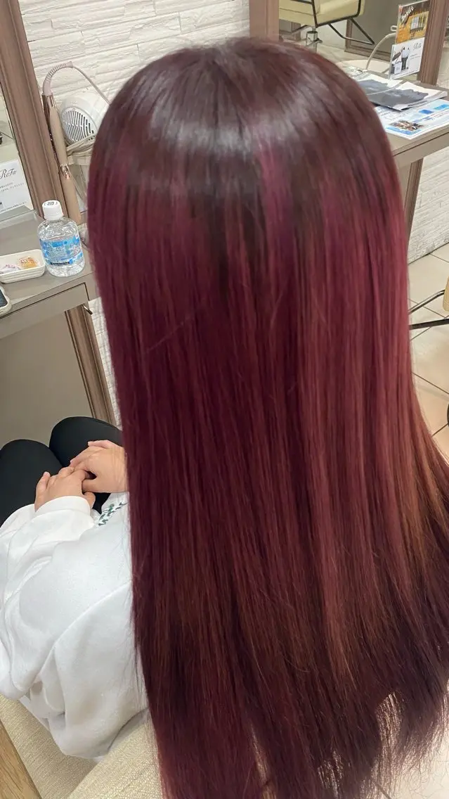 ロング カラー 黒田 海紘のヘアスタイル
