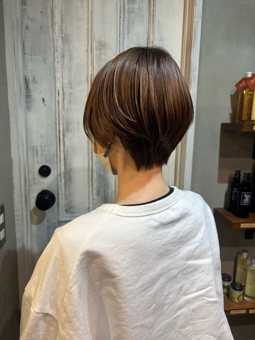ショート saya 🌟 レイヤー/ツヤ髪のヘアスタイル