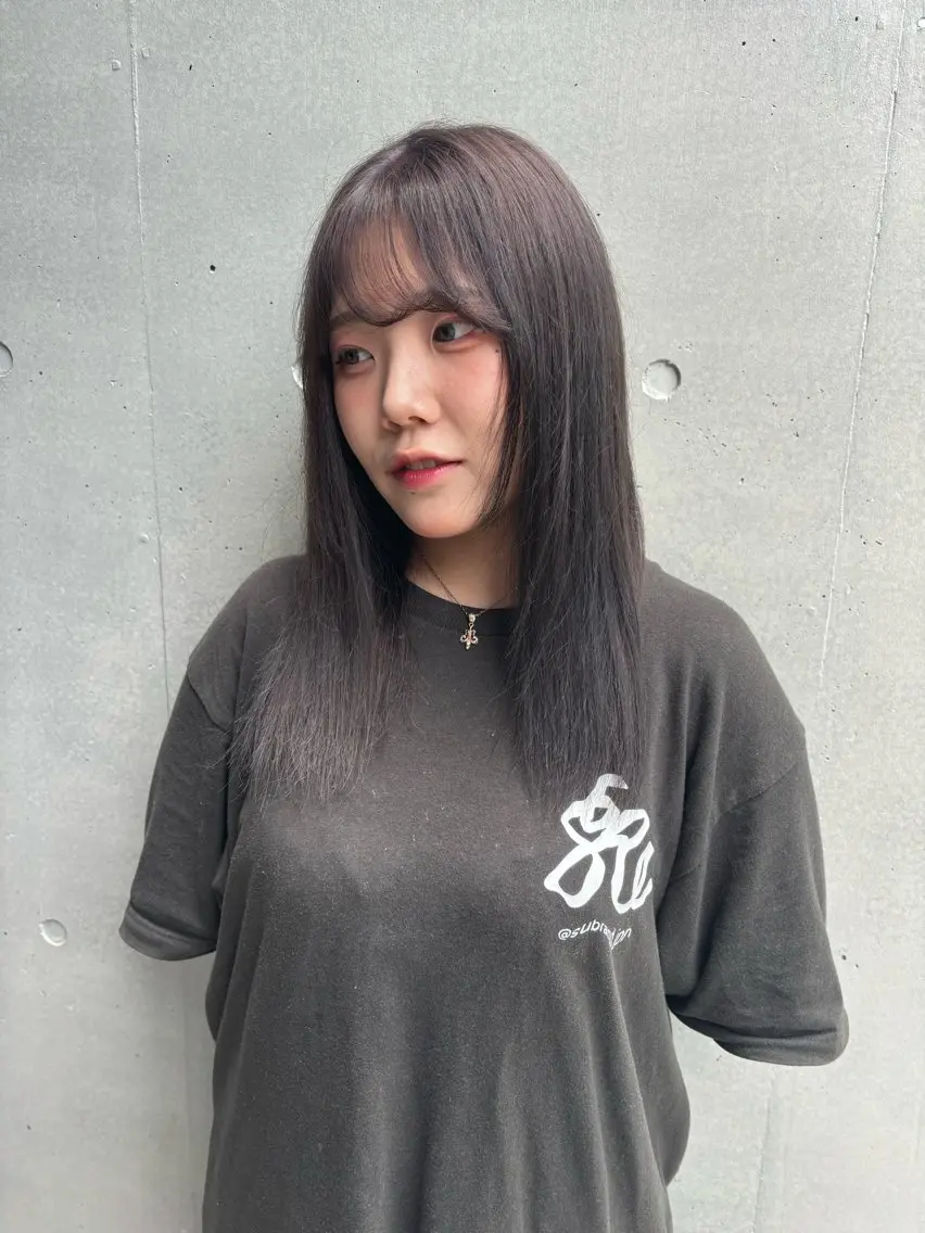 セミロング まろやかベージュ🤎 艶カラー🔔リンのヘアスタイル