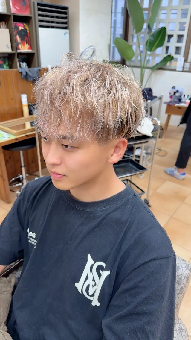 ミディアム dolphin ownerのヘアスタイル