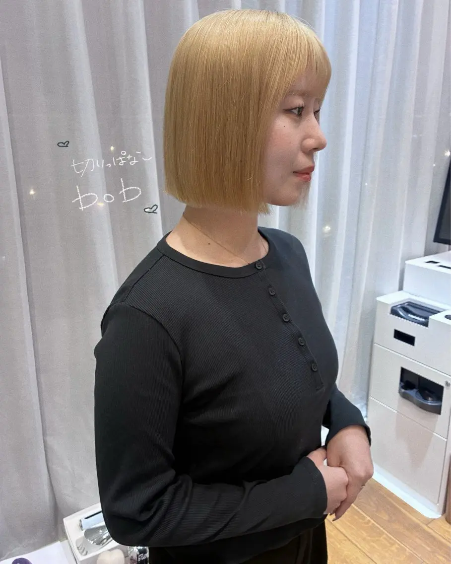 ミディアム 切りっぱなしボブ ボブ moe/名古屋美容室 /モデル募集のヘアスタイル