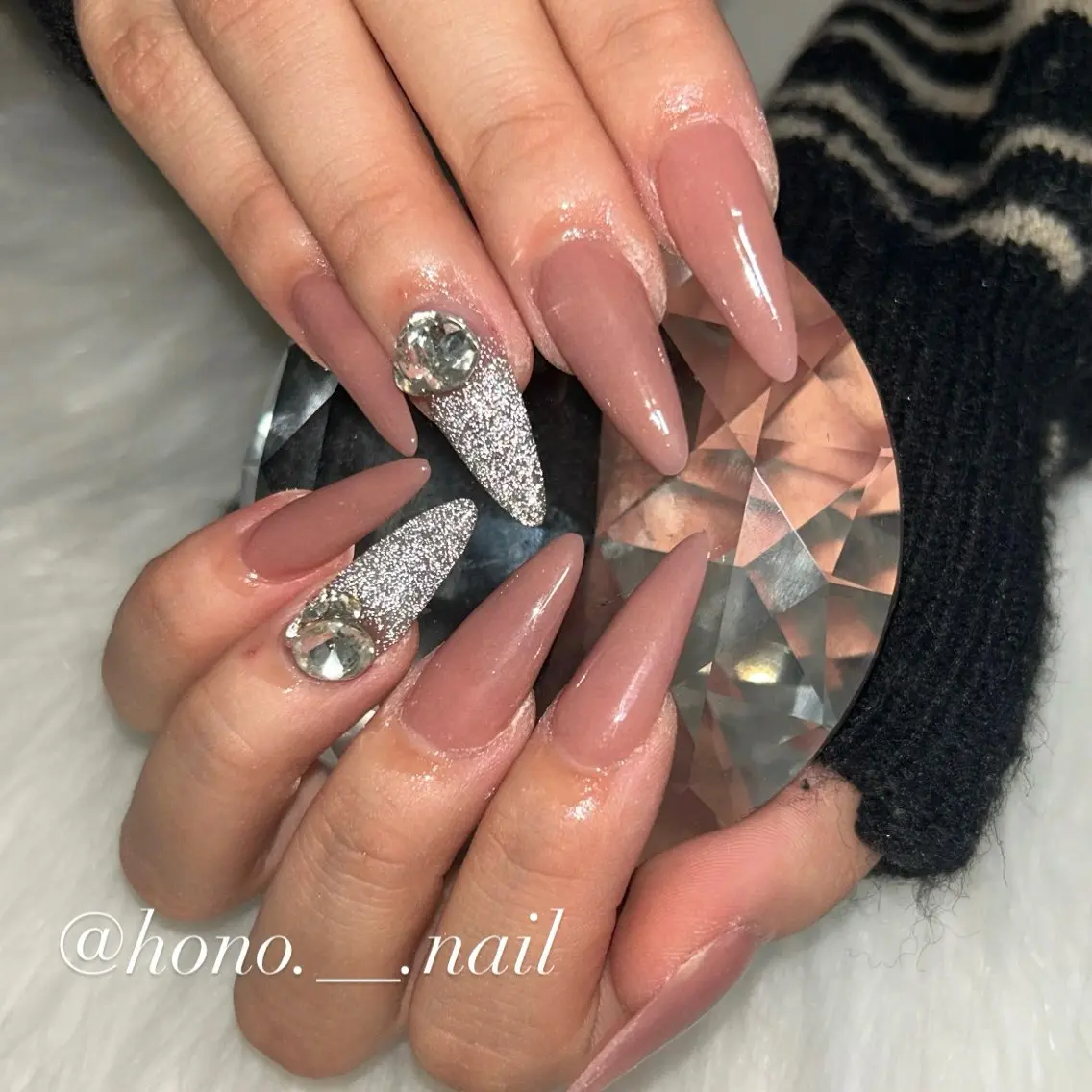 ネイル ハンドネイル NailSalo AriuMのネイルデザイン