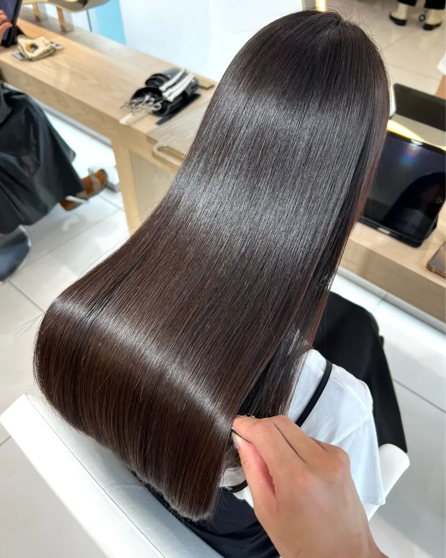 ロング 縮毛矯正 レイヤー×韓国 🇰🇷鈴木啓太のヘアスタイル