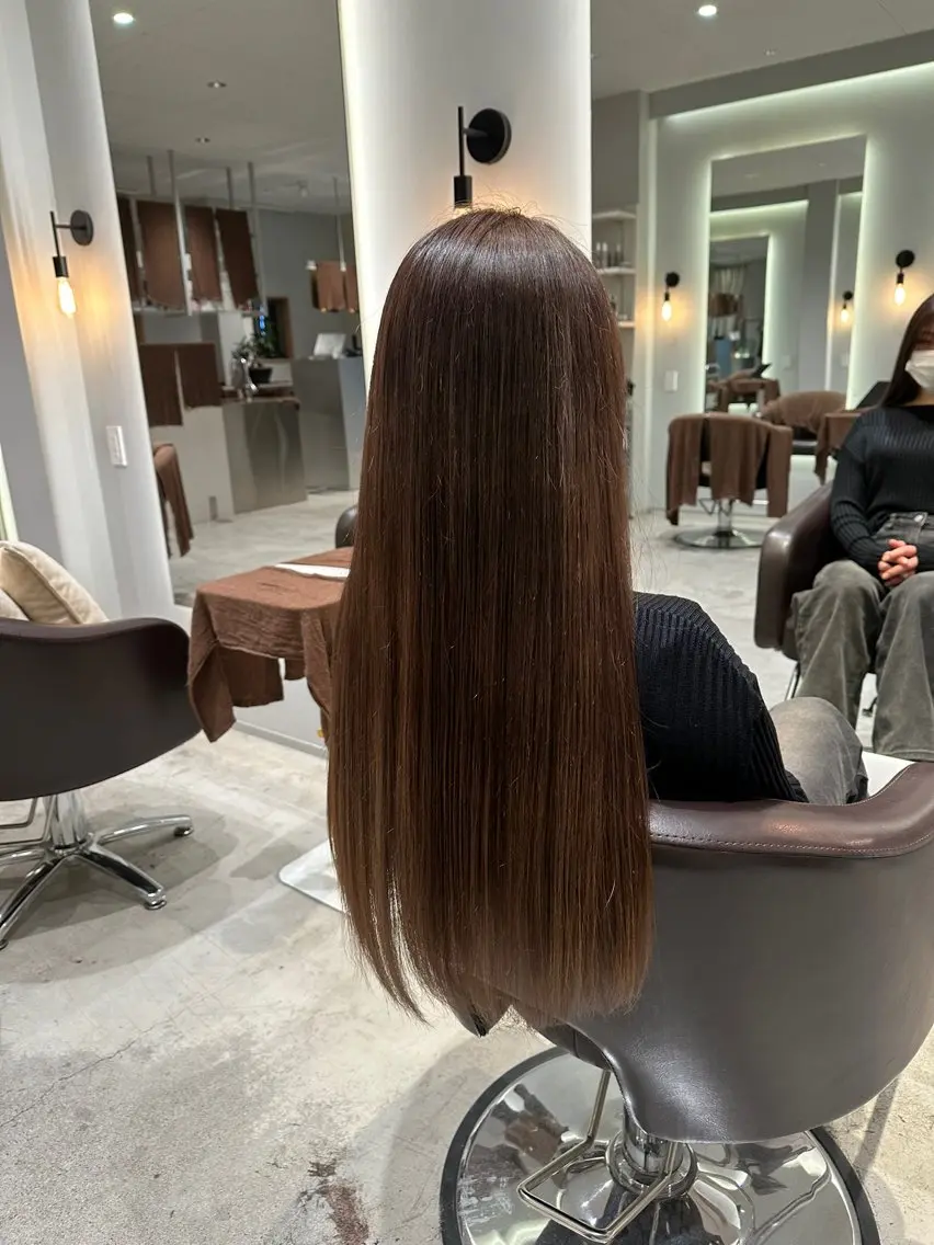 ロング カラー 髪質改善ストレート 中林優太のヘアスタイル