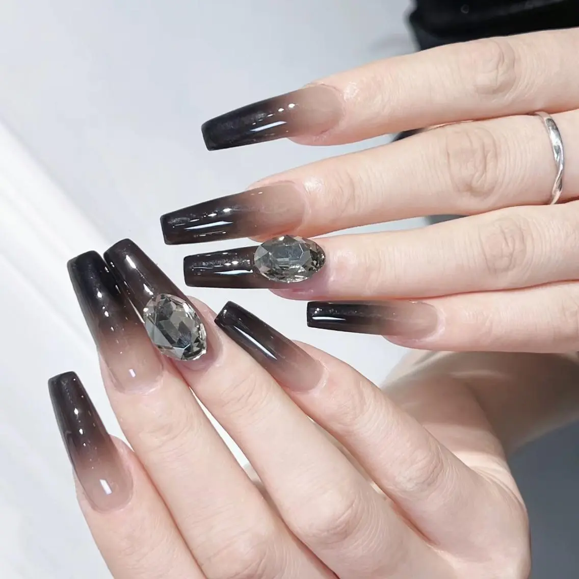ネイル ハンドネイル 🎀 NaNa_nailのネイルデザイン