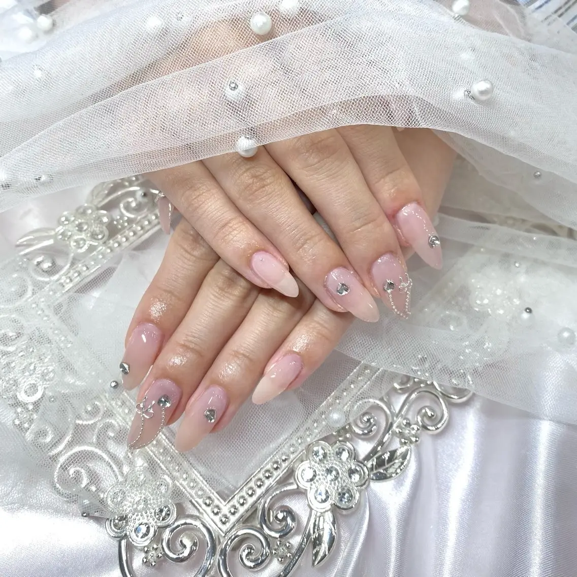 ネイル ハンドネイル Yveil 心斎橋店 hirokoのネイルデザイン