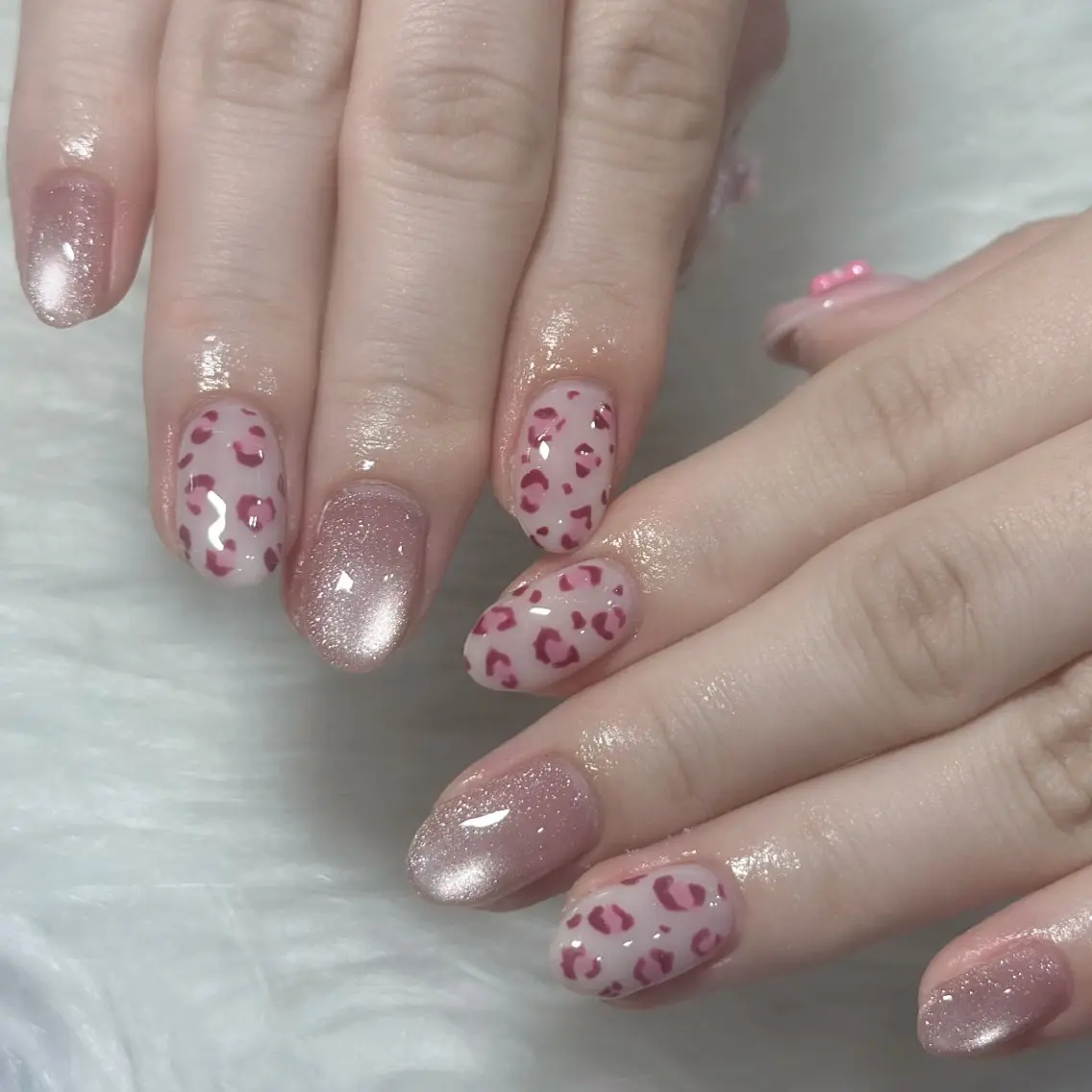 ネイル ハンドネイル フットネイル LAVISH nanamiのネイルデザイン