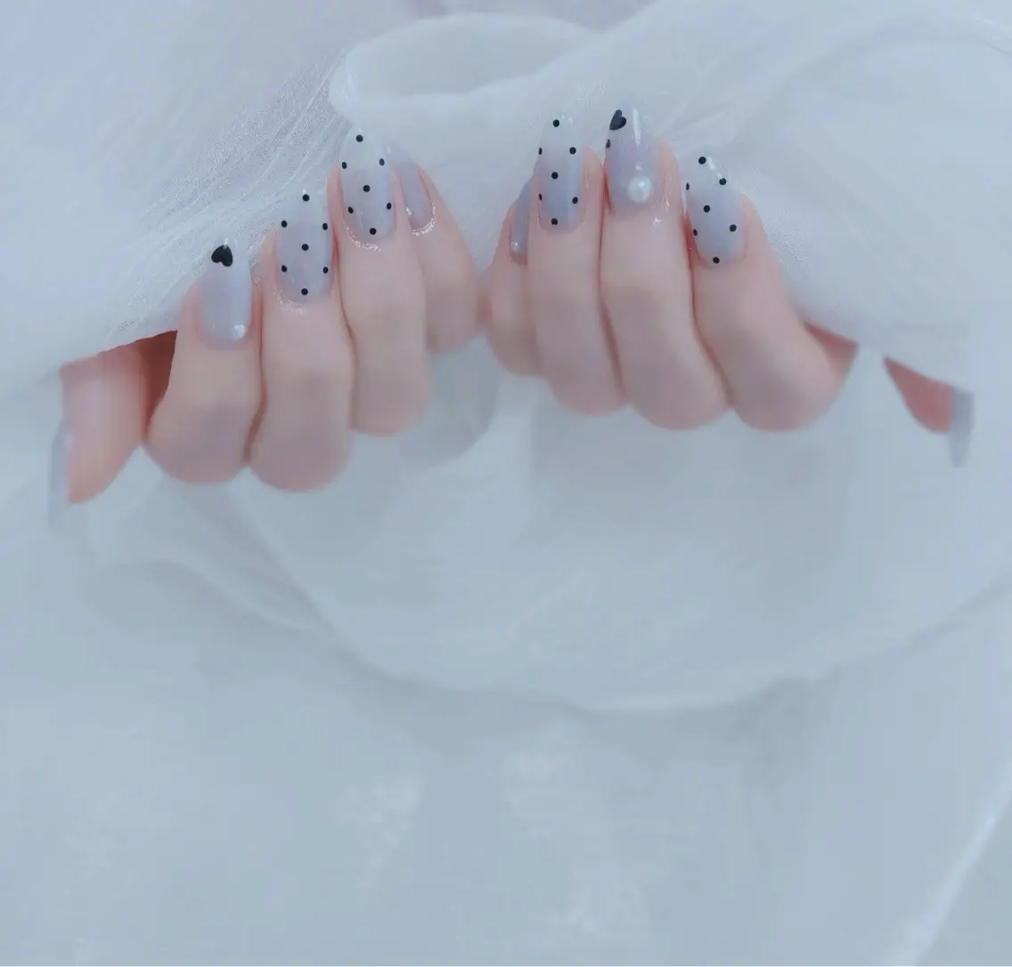 ネイル ハンドネイル ESPOIR Ｎのネイルデザイン