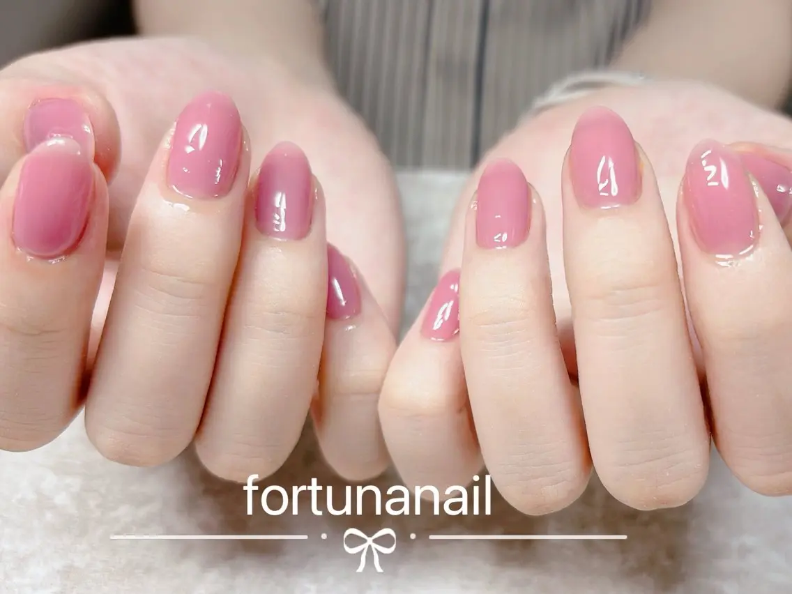 ネイル Nail •Head スパFortunaのネイルデザイン