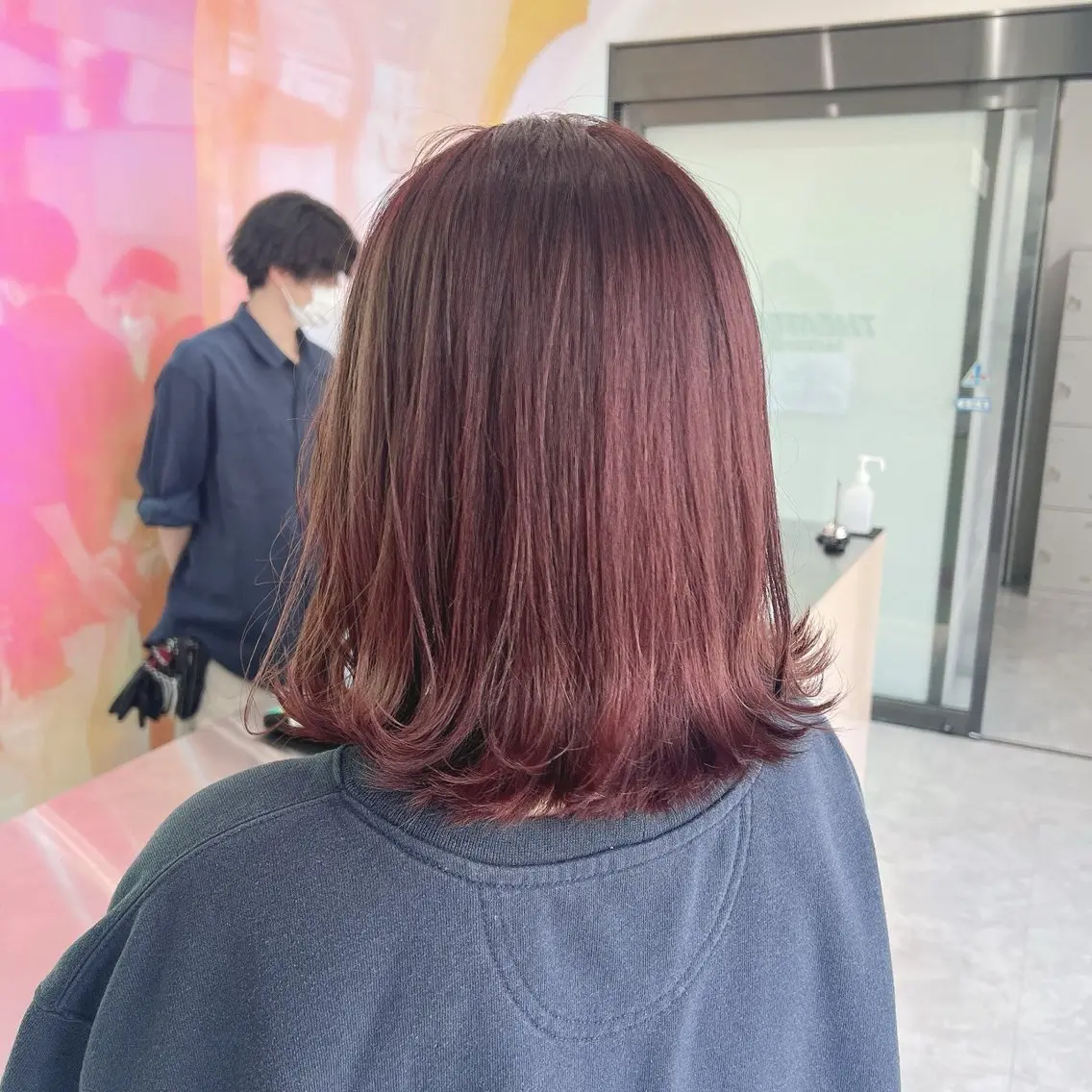 ミディアム カラー パーマ ヘアアレンジ メンズ 🤍透明感カラー🤍 似合わせ🤍AINEのヘアスタイル