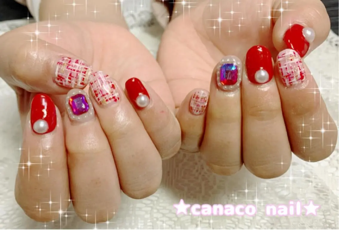 ネイル アートネイル ジェルネイル パラジェル 赤色 ストーンネイル ハンドネイル ハンドケア ベテランネイル cnc nailのネイルデザイン