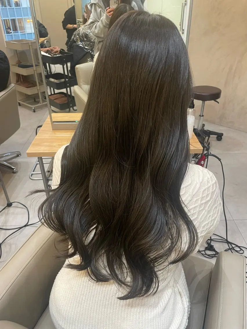 ロング 顔周りカット 髪質改善 韓国風ヘア レイヤーカット トリートメント 【ジーナ新宿】 大橋美月のヘアスタイル