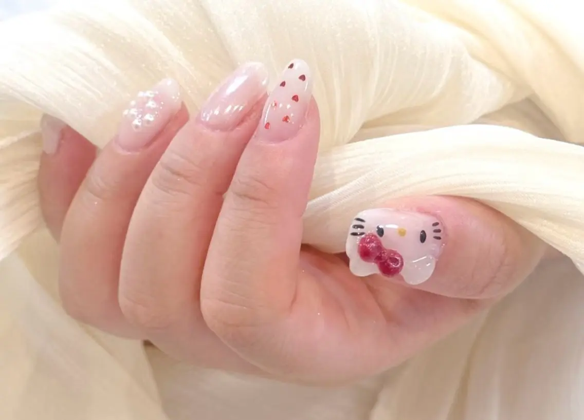 ネイル ハンドネイル ハンドケア queen nailのネイルデザイン