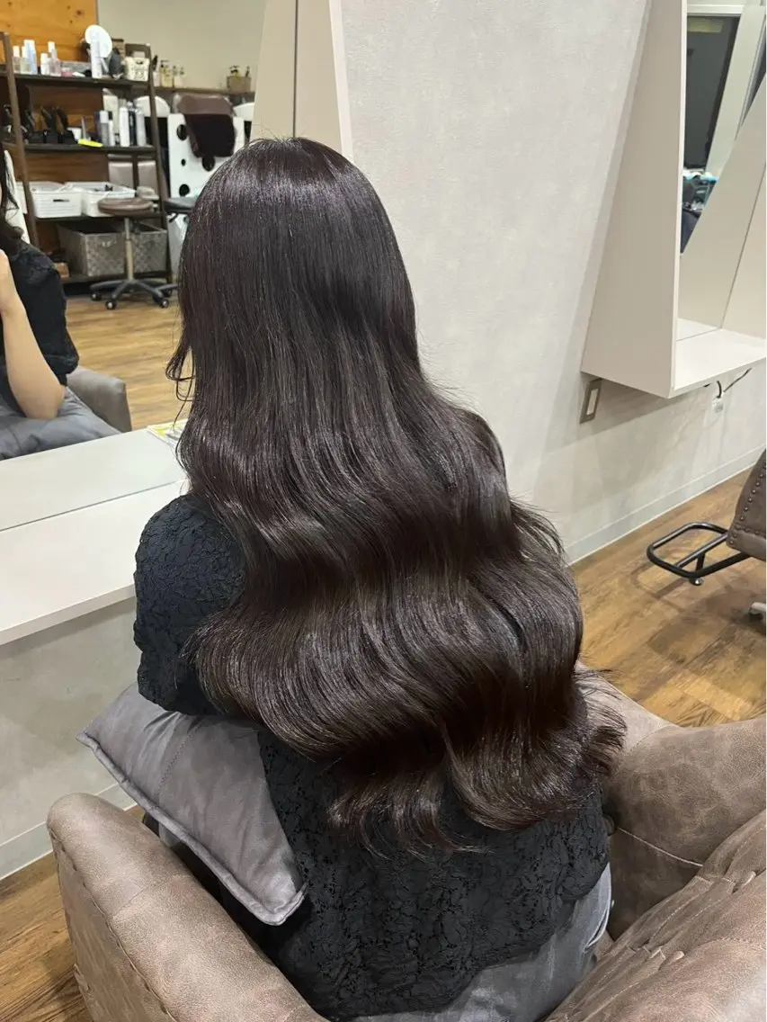 ロング カラー ヘアカラー トリートメント 藤原史江 / DECOHAIRのヘアスタイル