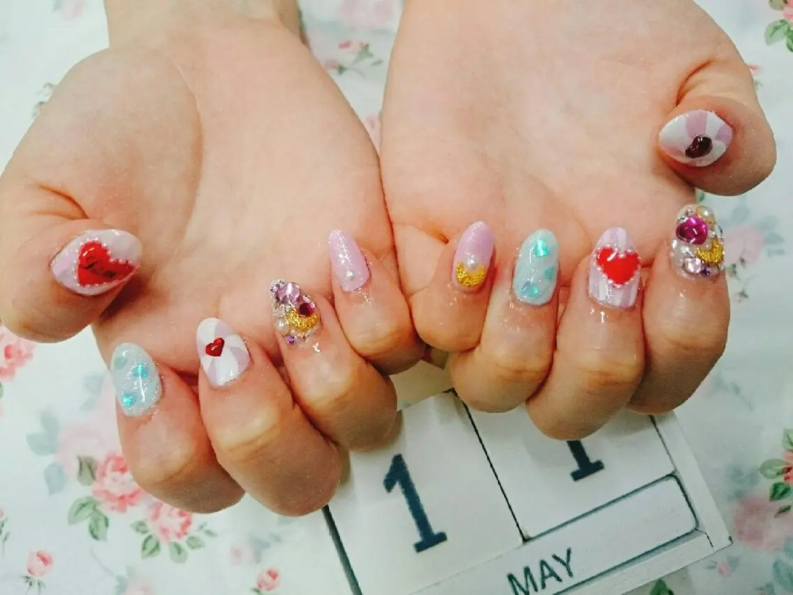 ネイル JEWEL nailのネイルデザイン