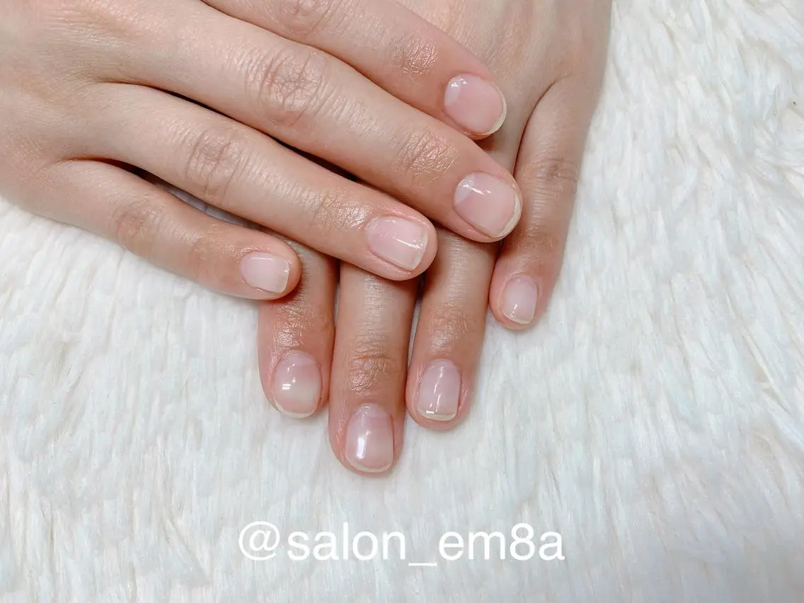 ネイル クリアネイル オフィスネイル ハンドネイル salon EM&A emiのネイルデザイン