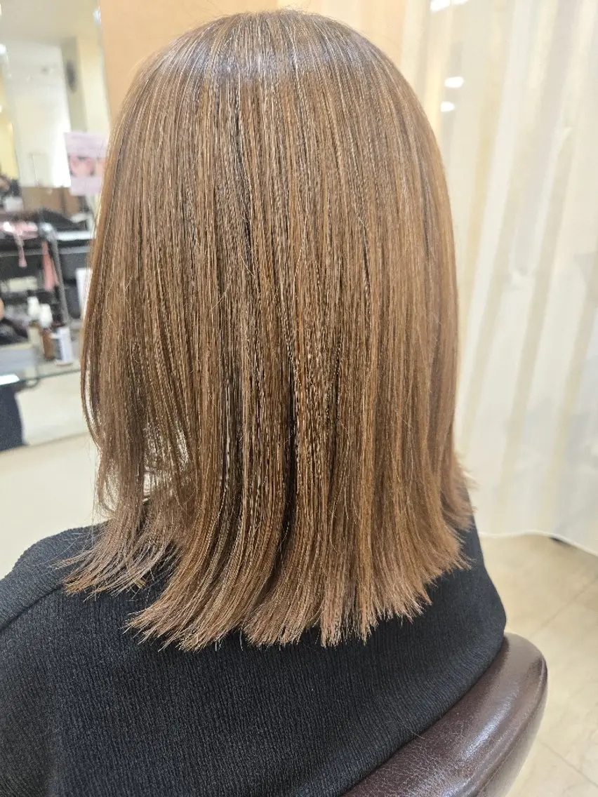 ミディアム 稲島 弘子のヘアスタイル