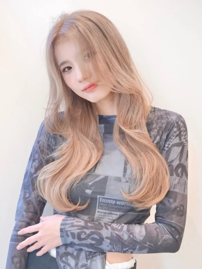 ロング くびれヘア 韓国風ヘア くびれレイヤー レイヤーカット レイヤー⭐️カラー ⭐️平川雅史のヘアスタイル