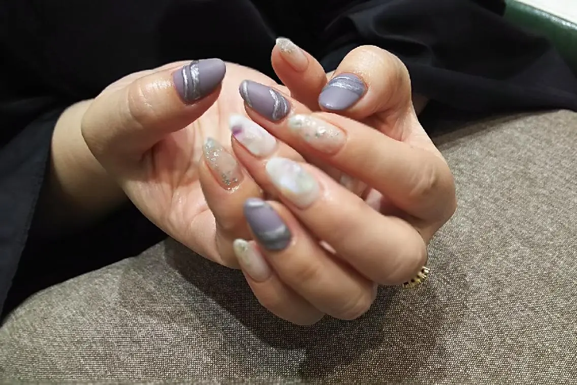 ネイル ストーンネイル ハンドネイル Progress Nailのネイルデザイン
