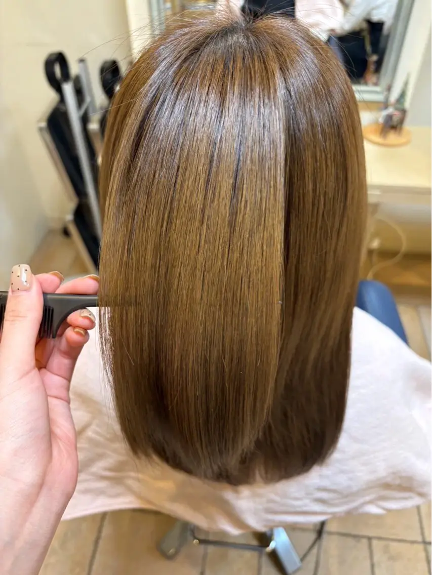 ✨ご新規様✨似合わせカット+酸性ストレートの写真