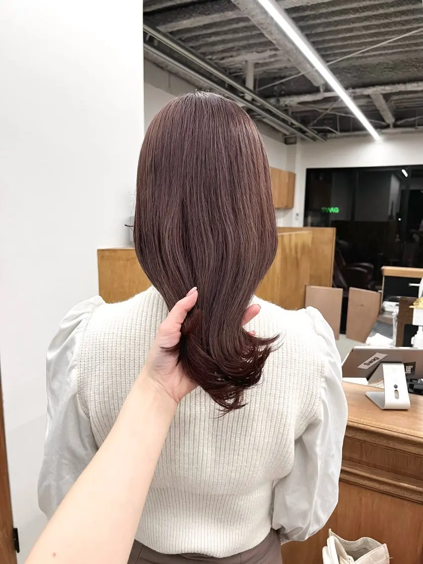 セミロング カラー ヘアアレンジ ブリーチ ena/ブリーチなし 透明感・レイヤー🎀のヘアスタイル