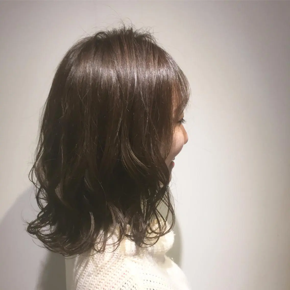 セミロング カラー カット ヘアカラー トリートメント しのはら まどかのヘアスタイル
