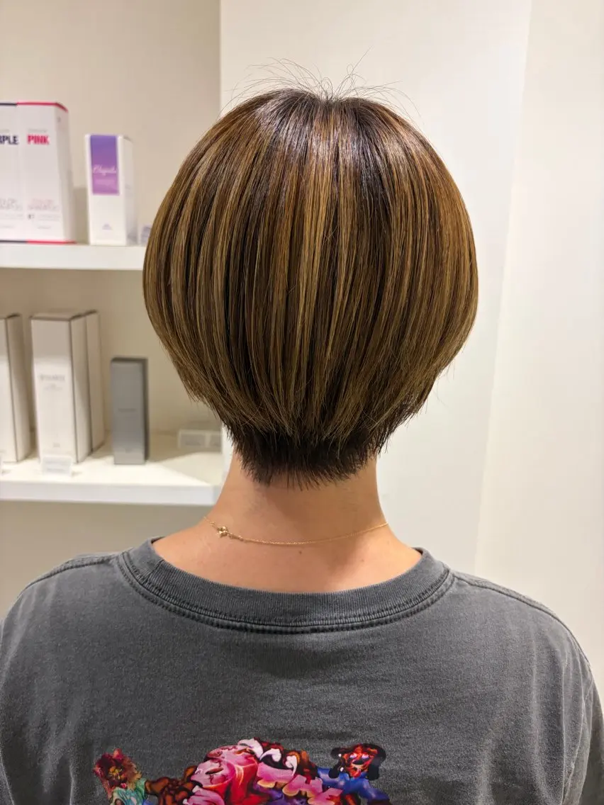 ショート 中田 百笑のヘアスタイル