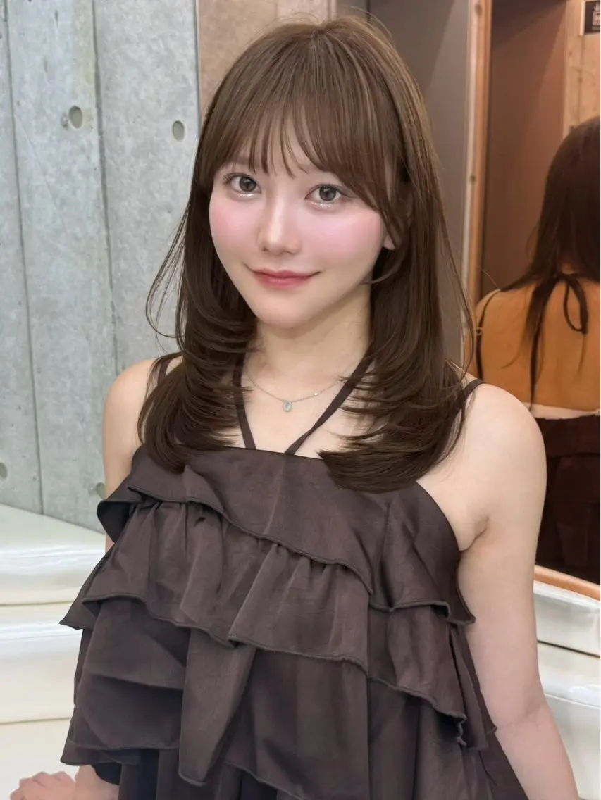 ロング ヘアアレンジ 卒業式のヘアスタイル 韓国風ヘア レイヤーカット 縮毛矯正 カット ヘアカラー トリートメント ヘアセット 🍂秋の透明感カラー 🧡縮毛矯正櫻井のヘアスタイル