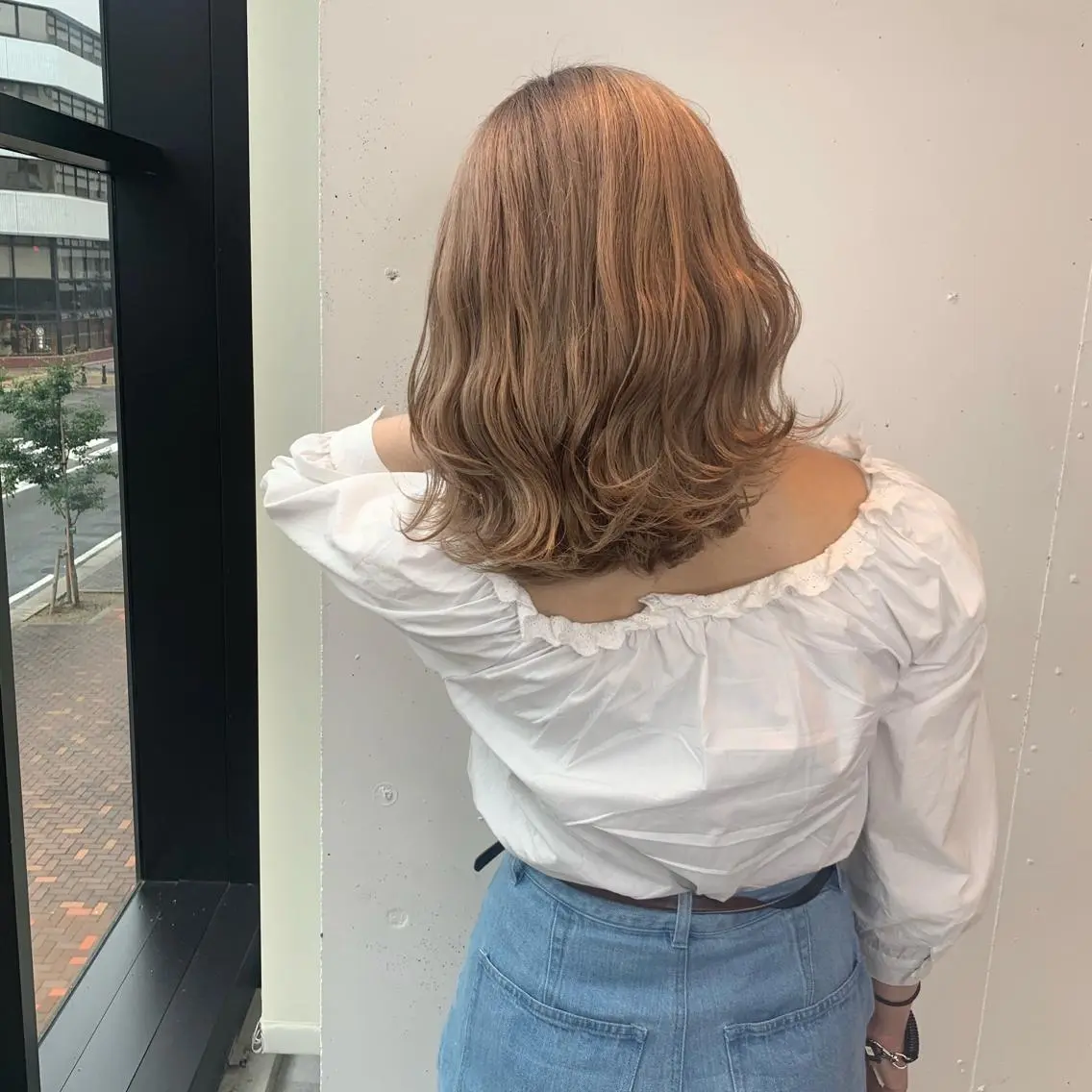 ミディアム カラー ヘアアレンジ ベージュカラー ミルクティーベージュ マツオカ マコのヘアスタイル