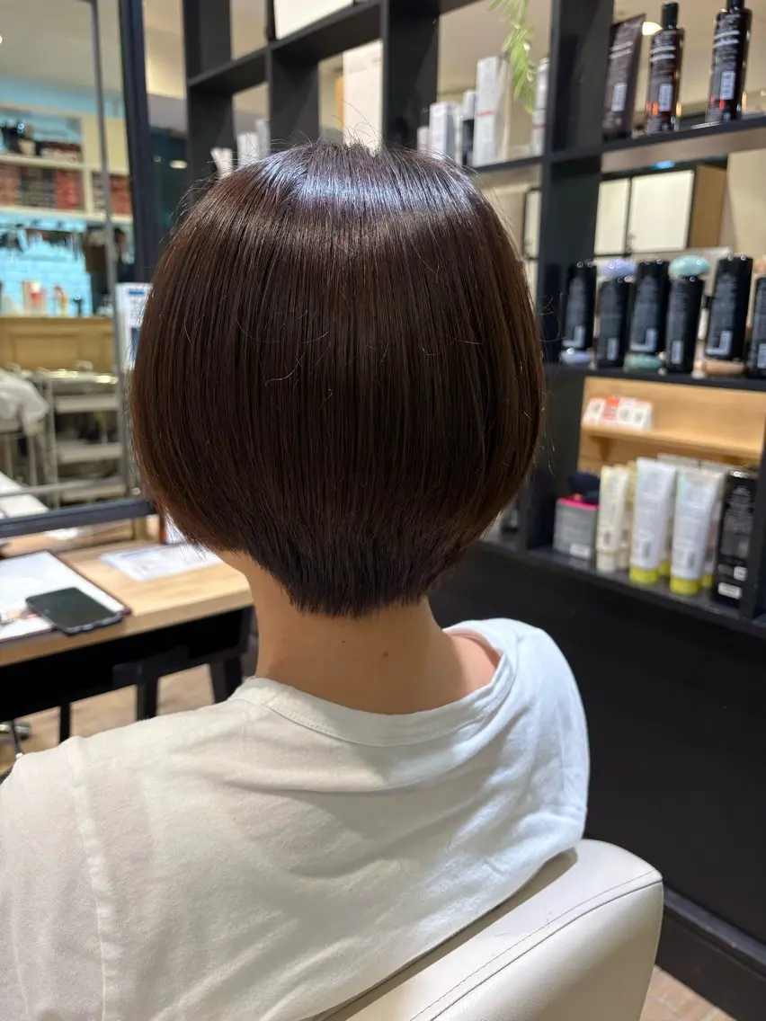 ショート 梅沢 優羽のヘアスタイル