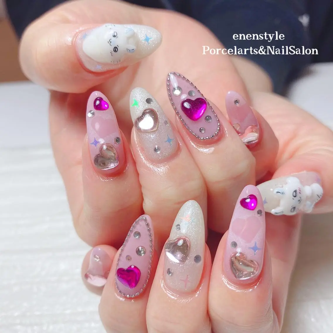ミディアム ネイル 🐾enen style 🐾のネイルデザイン