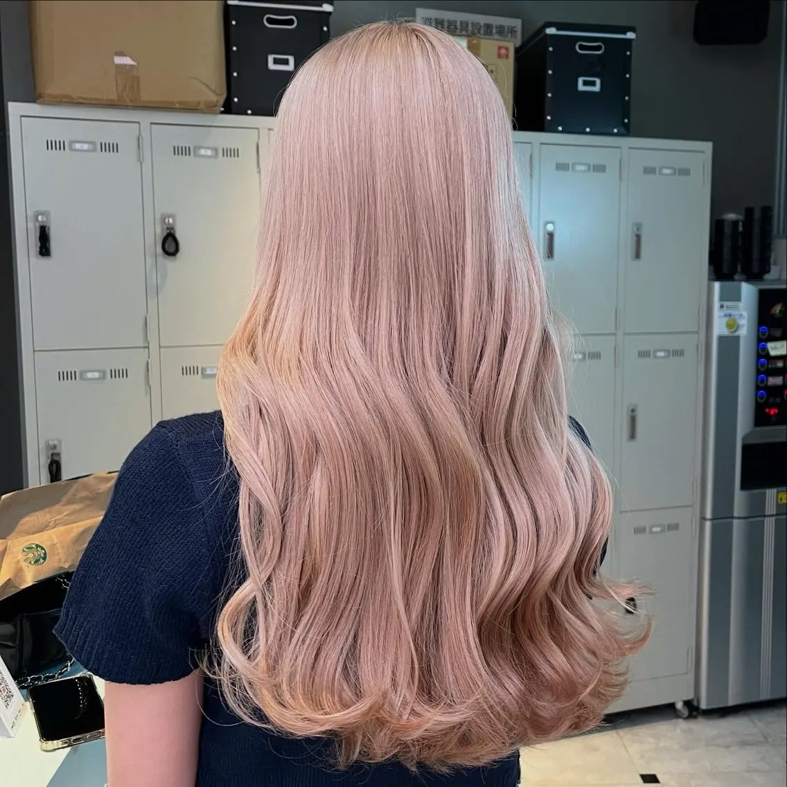 ロング カラー ヘアカラー トリートメント ブリーチカラー 🩵MIZUKIのヘアスタイル