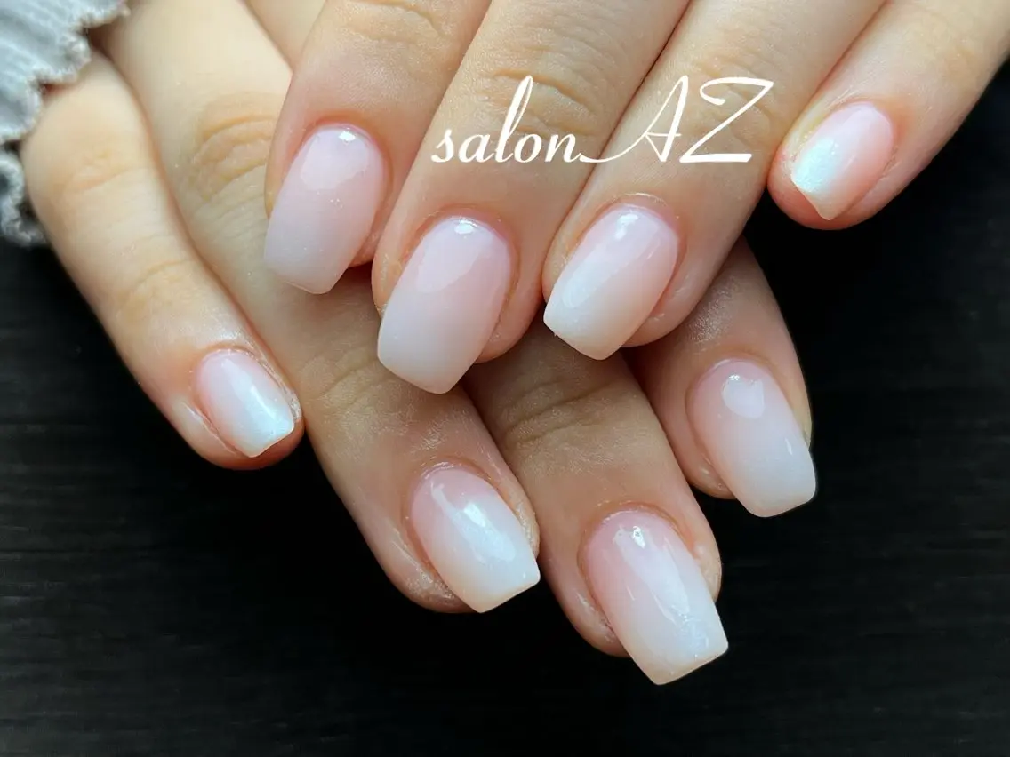 ネイル 桜ネイル 長さ出し フットネイル フレンチネイル ジェルネイル salon AZのネイルデザイン