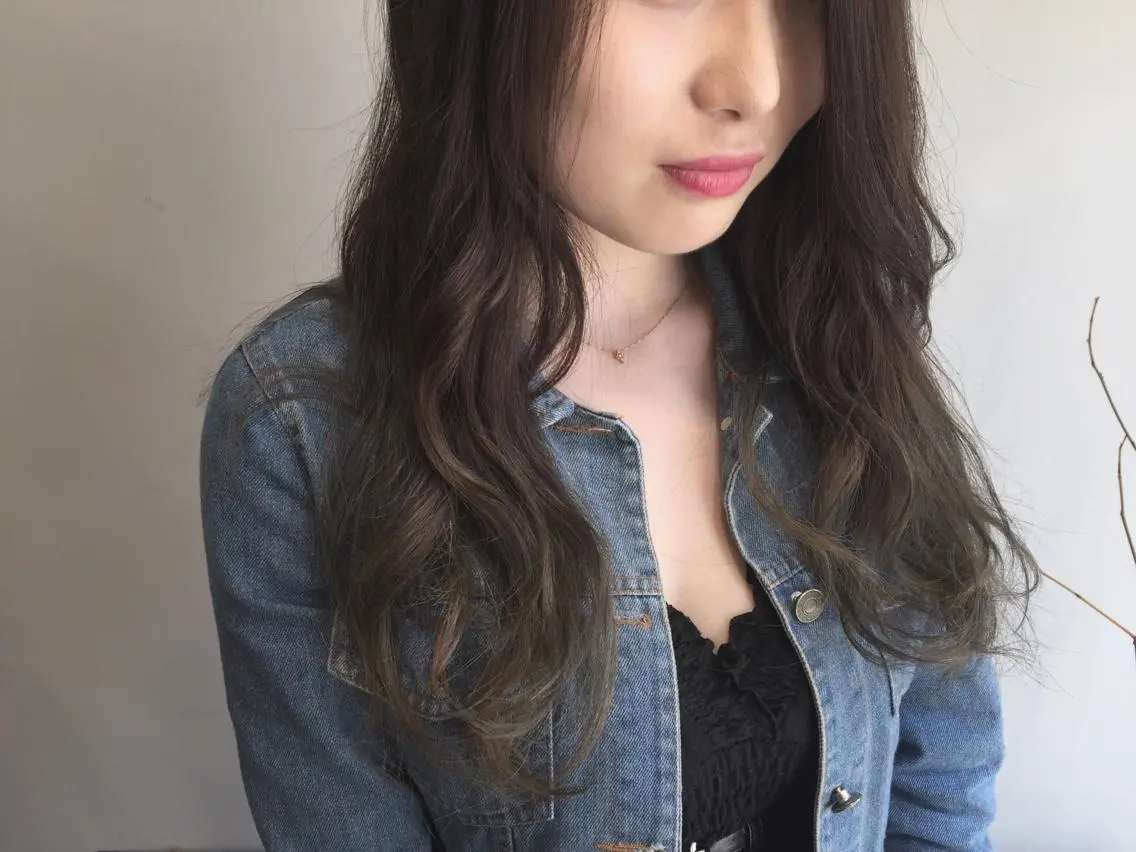 ロング カラー グラデーションカラー mayo 🐄🌈のヘアスタイル