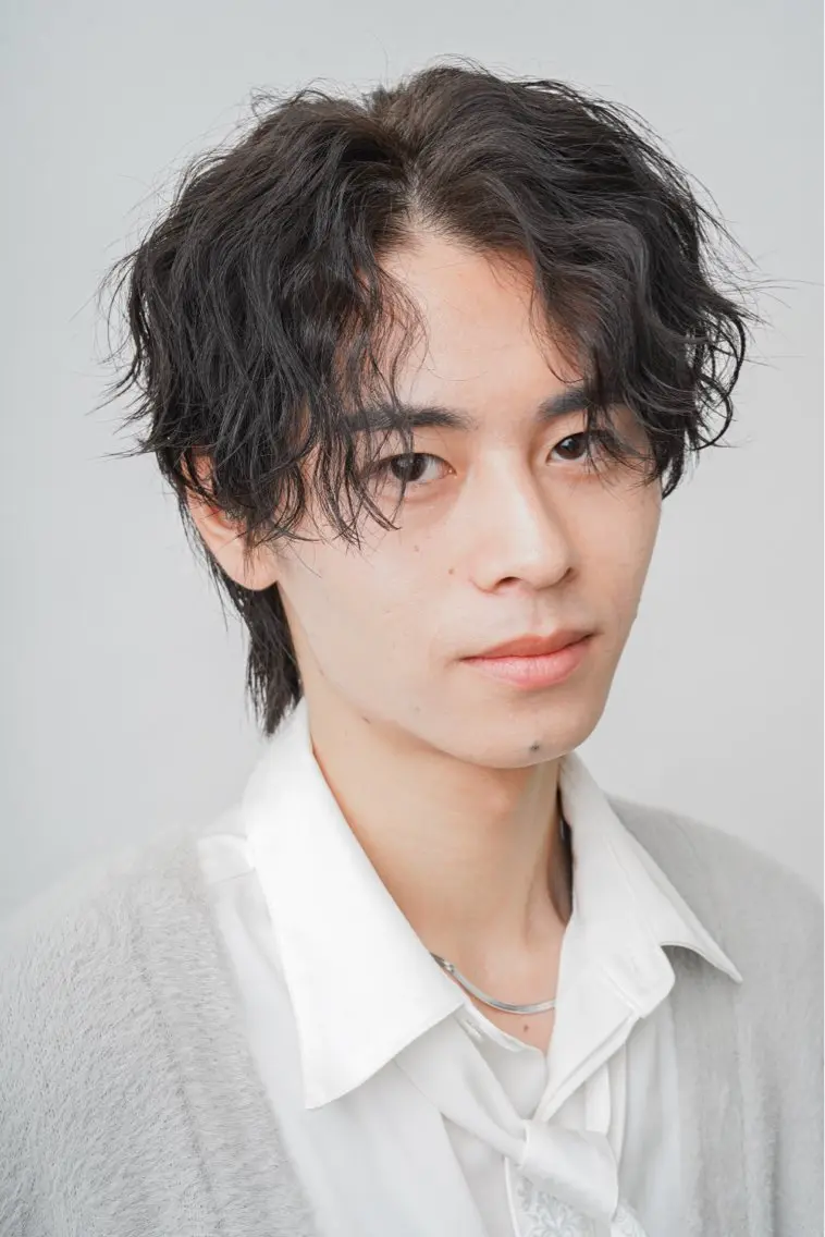 パーマ メンズ センターパート メンズパーマ 波巻きパーマ ✨メンズパーマ&大人 ショート✨　小野匠登のヘアスタイル