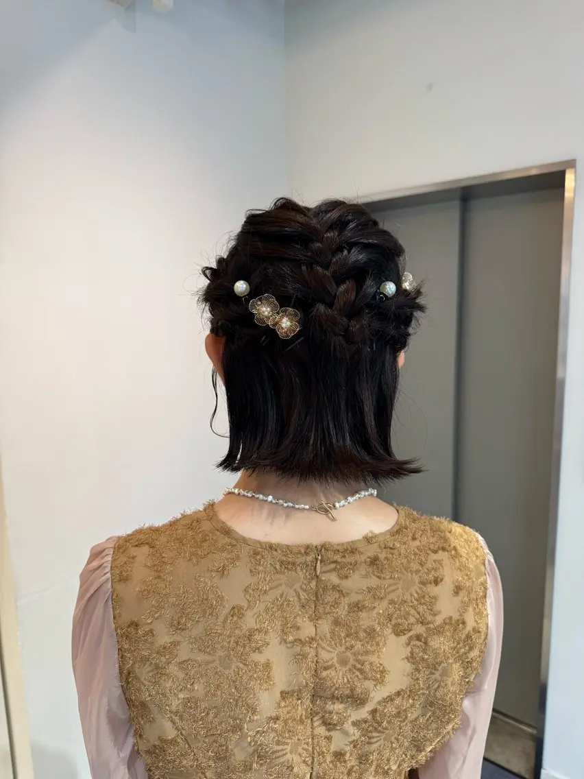 ミディアム ヘアアレンジ ハーフアップ 結婚式・ブライダル ヘアセット AVANCE.ens 広島袋町店ayuのヘアスタイル