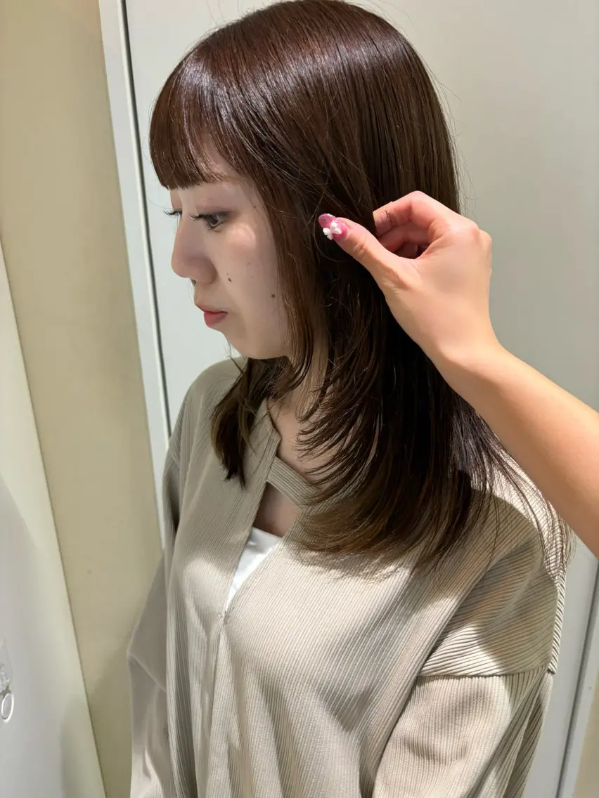 ミディアム カラー 💟似合わせカットカ ラーMizuki🐕のヘアスタイル
