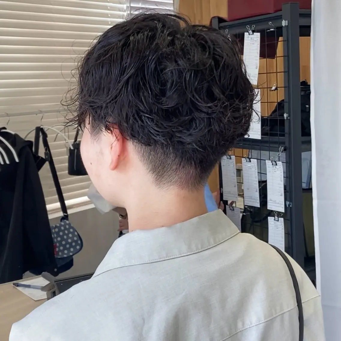 ミディアム パーマ clan .のヘアスタイル