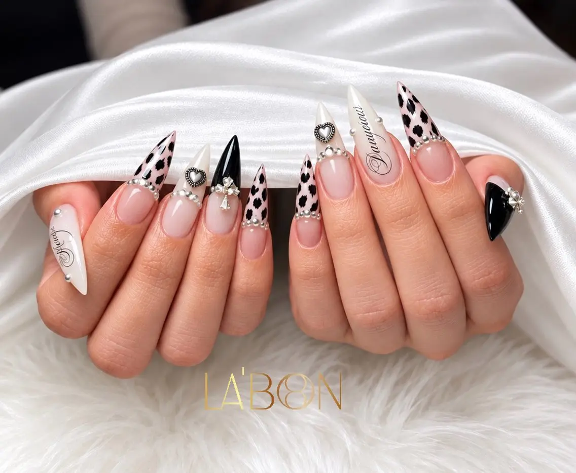 ネイル アートネイル ジェルネイル キラキラネイル 韓国ネイル ロングネイル Labon Nails Artのネイルデザイン