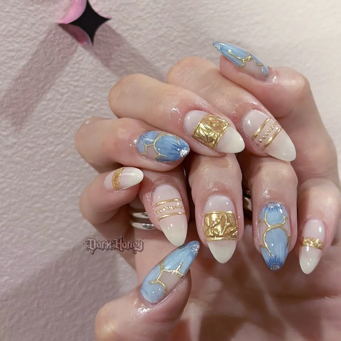 ネイル ハンドネイル Dark honey スカルプ専門原宿店のネイルデザイン